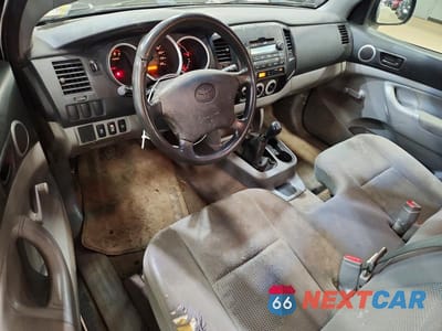 Zdjęcie 8 z 12 samochodu: 2011 TOYOTA TACOMA BASE VIN:5TFPX4EN2BX001408 - miniatura