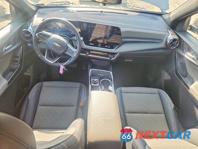 Zdjęcie 8 z 13 samochodu: 2026 CHEVROLET EQUINOX LT VIN:3GNAXHEG7TL273505 - miniatura