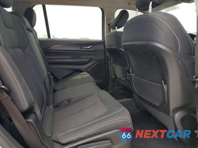 Zdjęcie 11 z 13 samochodu: 2023 JEEP GRAND CHEROKEE L LAREDO VIN:1C4RJKAG4P8817673 - miniatura