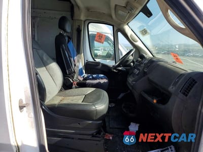 Zdjęcie 7 z 12 samochodu: 2019 RAM PROMASTER 2500 2500 HIGH VIN:3C6TRVDG7KE534069 - miniatura