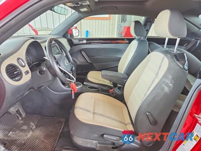 Zdjęcie 7 z 13 samochodu: 2018 VOLKSWAGEN BEETLE S VIN:3VWFD7AT5JM705338 - miniatura