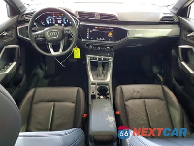 Zdjęcie 8 z 12 samochodu: 2025 AUDI Q3 PREMIUM S LINE 45 VIN:WA1DECF39S1021507 - miniatura