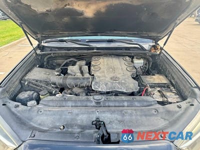 Zdjęcie 7 z 10 samochodu: 2015 TOYOTA 4RUNNER TRAIL VIN:JTEBU5JR5F5239509 - miniatura