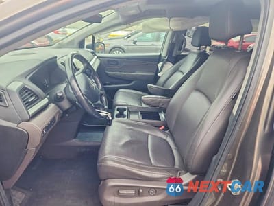 Zdjęcie 7 z 13 samochodu: 2018 HONDA ODYSSEY EXL VIN:5FNRL6H73JB097717 - miniatura