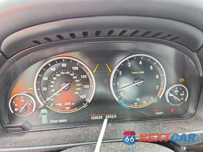 Zdjęcie 9 z 14 samochodu: 2017 BMW X5 XDRIVE50I VIN:5UXKR6C38H0J85285 - miniatura