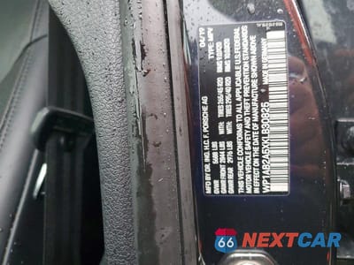 Zdjęcie 14 z 14 samochodu: 2019 PORSCHE MACAN S VIN:WP1AB2A5XKLB30825 - miniatura