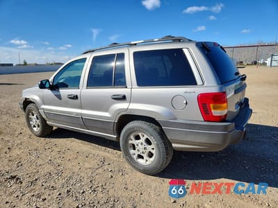Drugie zdjęcie samochodu z przodu: 2001 JEEP GRAND CHEROKEE LAREDO VIN:1J4GW48S81C501349 - miniatura