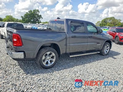 Trzecie zdjęcie samochodu z tyłu: 2025 RAM 1500 BIG HORN VIN:1C6RREFGXSN657500 - miniatura