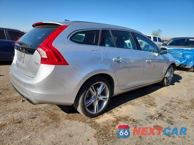 Trzecie zdjęcie samochodu z tyłu: 2016 VOLVO V60 T5 PREMIER VIN:YV140MEK7G1308297 - miniatura