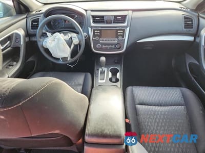 Zdjęcie 8 z 12 samochodu: 2016 NISSAN ALTIMA 2.5 S VIN:1N4AL3AP3GC134797 - miniatura