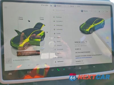 Zdjęcie 9 z 11 samochodu: 2023 TESLA MODEL Y VIN:7SAYGAEE7PF863093 - miniatura