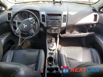 Zdjęcie 8 z 14 samochodu: 2011 MITSUBISHI OUTLANDER SE VIN:JA4AS3AW9BU031482 - miniatura