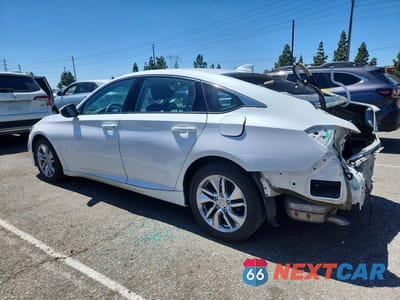 Drugie zdjęcie samochodu z przodu: 2019 HONDA ACCORD LX VIN:1HGCV1F13KA079098 - miniatura