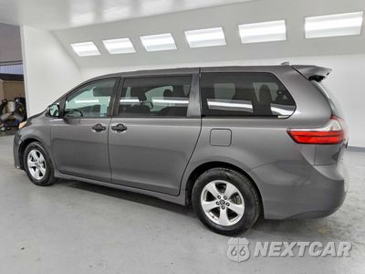 Drugie zdjęcie samochodu z przodu: 2020 TOYOTA SIENNA L 7-PASSENGER VIN:5TDZZ3DC0LS042477 - miniatura