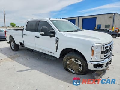 Czwarte zdjęcie samochodu z boku: 2025 FORD F250 SUPER DUTY VIN:1FT7W2BT4SEC01437 - miniatura
