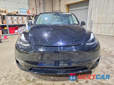 Piąte zdjęcie samochodu w środku: 2023 TESLA MODEL Y VIN:7SAYGDEE9PA187003 - miniatura