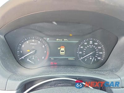 Zdjęcie 9 z 12 samochodu: 2018 GENESIS G80 3.8 VIN:KMHGN4JE9JU251669 - miniatura