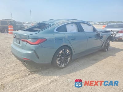 Trzecie zdjęcie samochodu z tyłu: 2025 BMW 430I GRAN COUPE VIN:WBA23FB02SFV14025 - miniatura