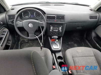 Zdjęcie 8 z 12 samochodu: 2009 VOLKSWAGEN CITY GOLF VIN:9BWEL41J194020913 - miniatura