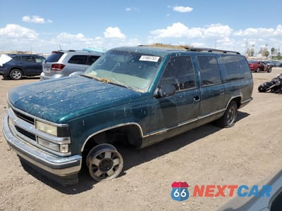 1997 CHEVROLET SUBURBAN C1500 3GNEC16R6VG173251 - główne zdjęcie licytacji z USA - miniatura