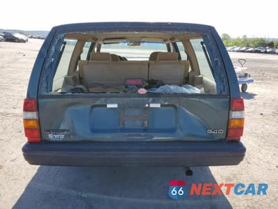 Zdjęcie 6 z 12 samochodu: 1994 VOLVO 940 VIN:YV1JW8314R1103333 - miniatura
