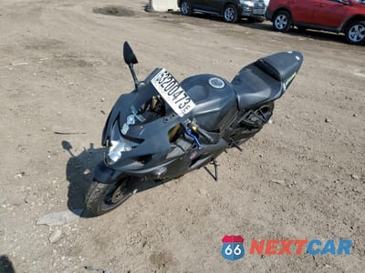 Drugie zdjęcie samochodu z przodu: 2004 SUZUKI GSX-R600 K VIN:JS1GN7CA542110513 - miniatura