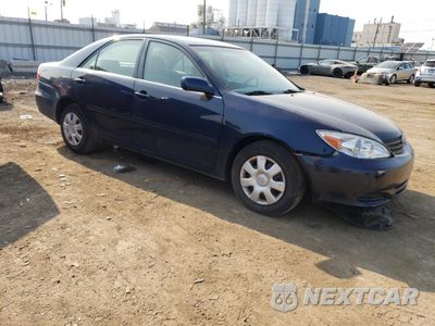 Czwarte zdjęcie samochodu z boku: 2003 TOYOTA CAMRY LE VIN:4T1BE32K03U184472 - miniatura