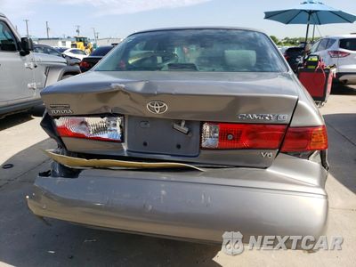 Zdjęcie 6 z 12 samochodu: 2000 TOYOTA CAMRY LE VIN:4T1BF22K9YU111325 - miniatura