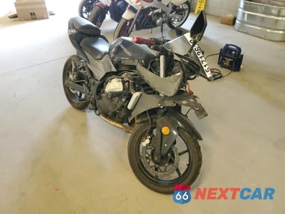 2012 KAWASAKI EX250 J JKAEXMJ15CDAA1800 - główne zdjęcie licytacji z USA - miniatura