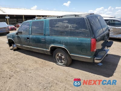 Drugie zdjęcie samochodu z przodu: 1997 CHEVROLET SUBURBAN C1500 VIN:3GNEC16R6VG173251 - miniatura