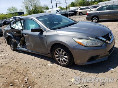 Czwarte zdjęcie samochodu z boku: 2016 NISSAN ALTIMA 2.5 VIN:1N4AL3AP1GN306426 - miniatura