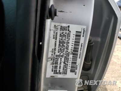 Zdjęcie 13 z 13 samochodu: 2005 MITSUBISHI ENDEAVOR LS VIN:4A4MN21SX5E023643 - miniatura