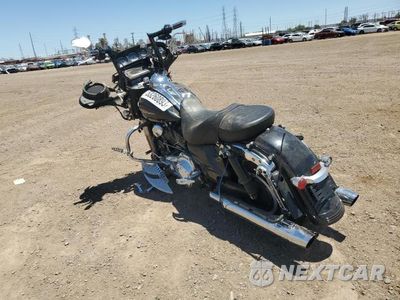 Trzecie zdjęcie samochodu z tyłu: 2015 HARLEY-DAVIDSON ULTRA CLAS VIN:1HD1KBM12FB705858 - miniatura
