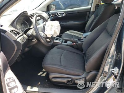 Zdjęcie 7 z 12 samochodu: 2017 NISSAN SENTRA S VIN:3N1AB7AP5HY279811 - miniatura