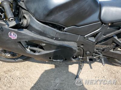 Zdjęcie 7 z 11 samochodu: 2004 SUZUKI GSX-R600 K VIN:JS1GN7CA542110513 - miniatura