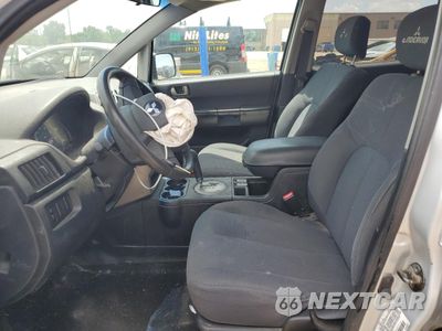 Zdjęcie 7 z 13 samochodu: 2005 MITSUBISHI ENDEAVOR LS VIN:4A4MN21SX5E023643 - miniatura