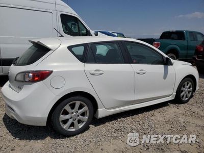 Trzecie zdjęcie samochodu z tyłu: 2011 MAZDA 3 S VIN:JM1BL1L56B1396381 - miniatura