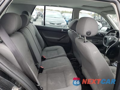 Zdjęcie 10 z 12 samochodu: 2009 VOLKSWAGEN CITY GOLF VIN:9BWEL41J194020913 - miniatura