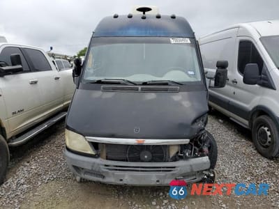 Piąte zdjęcie samochodu w środku: 2005 DODGE SPRINTER 2500 VIN:WD0PD644955839424 - miniatura