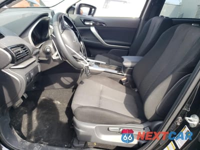 Zdjęcie 7 z 13 samochodu: 2024 MITSUBISHI ECLIPSE CROSS LE VIN:JA4ATVAA9RZ605640 - miniatura