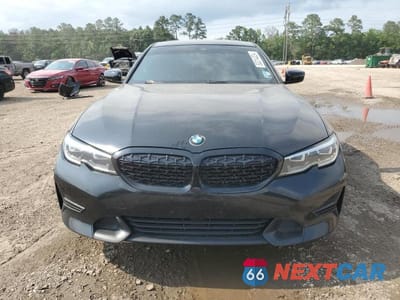Piąte zdjęcie samochodu w środku: 2020 BMW 330XI VIN:3MW5R7J07L8B21845 - miniatura