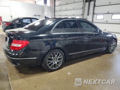 Trzecie zdjęcie samochodu z tyłu: 2012 MERCEDES-BENZ C 300 4MATIC VIN:WDDGF8BB9CR235819 - miniatura