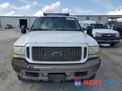 Piąte zdjęcie samochodu w środku: 2004 FORD EXCURSION EDDIE BAUER VIN:1FMSU45P54EC48064 - miniatura