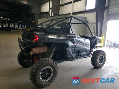 Czwarte zdjęcie samochodu z boku: 2021 KAWASAKI KRF 1000 C VIN:JKARFCC12MB500287 - miniatura