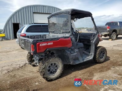 Czwarte zdjęcie samochodu z boku: 2024 CAN-AM DEFENDER VIN:3JBUKAP41RK003573 - miniatura