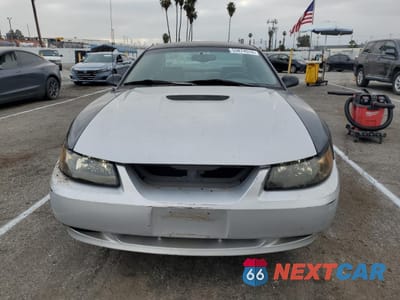 Piąte zdjęcie samochodu w środku: 1999 FORD MUSTANG GT VIN:1FAFP42X0XF109028 - miniatura