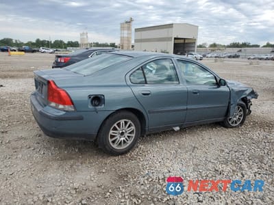 Trzecie zdjęcie samochodu z tyłu: 2004 VOLVO S60 VIN:YV1RS61T942329894 - miniatura