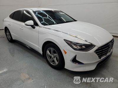 Czwarte zdjęcie samochodu z boku: 2023 HYUNDAI SONATA SE VIN:KMHL24JA0PA271033 - miniatura