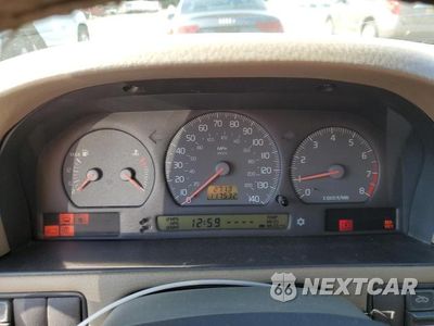 Zdjęcie 9 z 13 samochodu: 1999 VOLVO V70 XC VIN:YV1LZ56DXX2570610 - miniatura