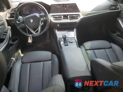 Zdjęcie 8 z 12 samochodu: 2020 BMW 330XI VIN:3MW5R7J07L8B21845 - miniatura